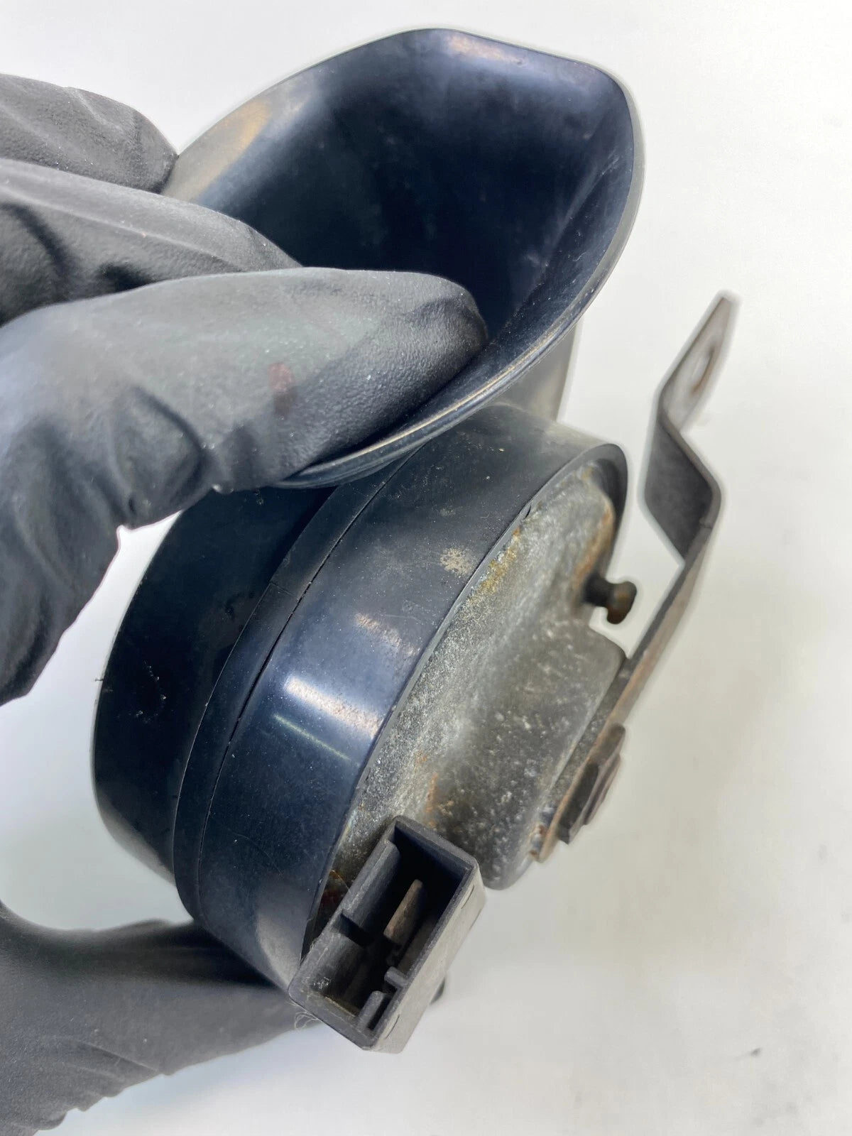 1998-2001 LEXUS GS300 LOW TONE NOTE SIGNAL HORN ALARM SIREN OEM
