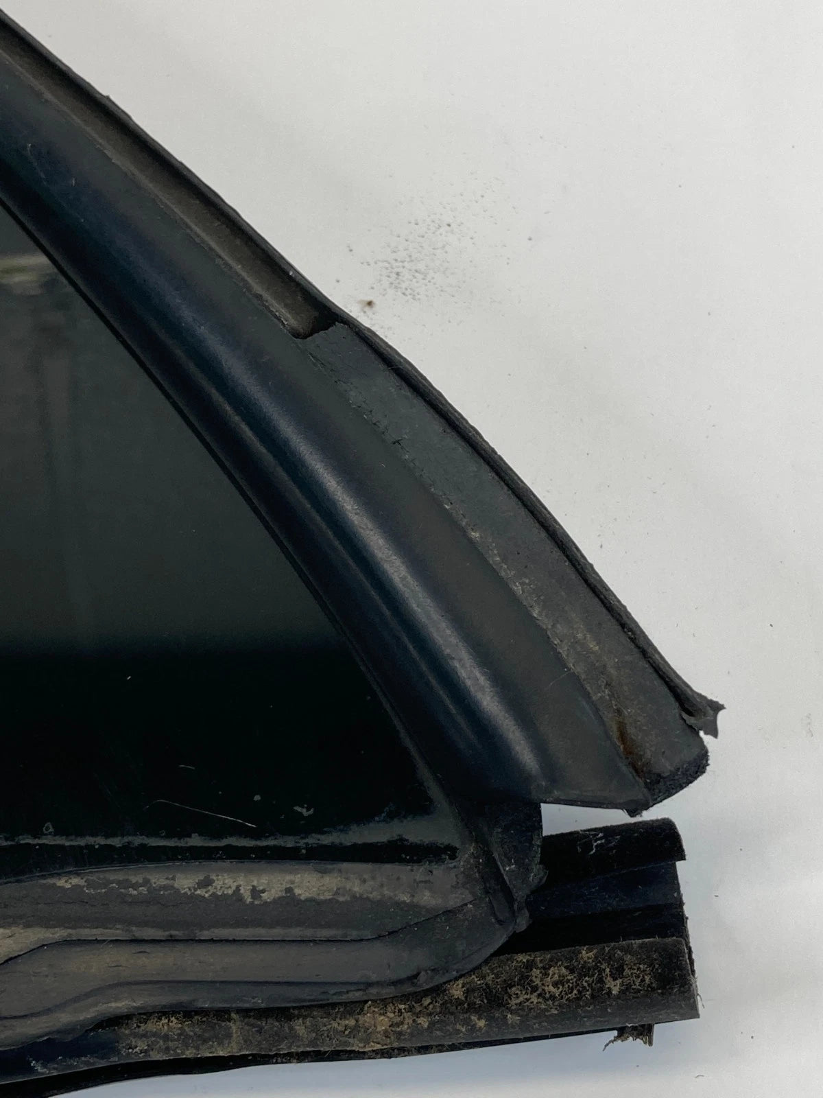 2005-2011 Cadillac STS Rear Left Back Door Quarter Window Glass OEM