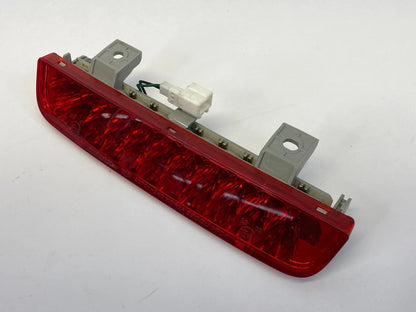 2010-2013 KIA SOUL WAGON HIGH MOUNTED THIRD 3RD BRAKE LIGHT LAMP 92701-2K0 OEM