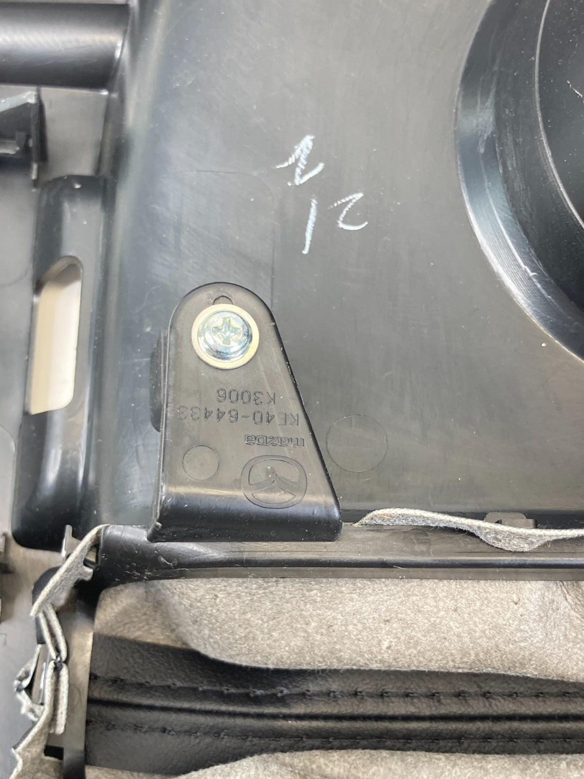 2013 2014 2015 2016 Mazda CX-5 CX5 Center Console Cup Holder KE40-64431 OEM