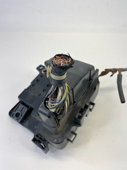 2000-2004 Acura RL 3.5L AT Fuse Box Engine Compartment Relay Junction Unit OEM