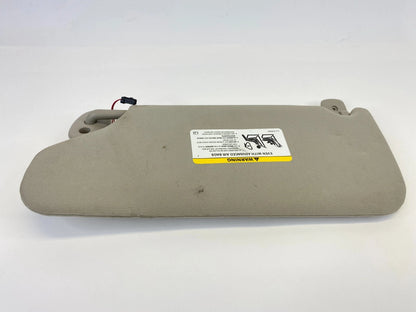 05-10 JEEP GRAND CHEROKEE RIGHT PASSENGER SIDE SUNVISOR SUN VISOR W/ LIGHT OEM