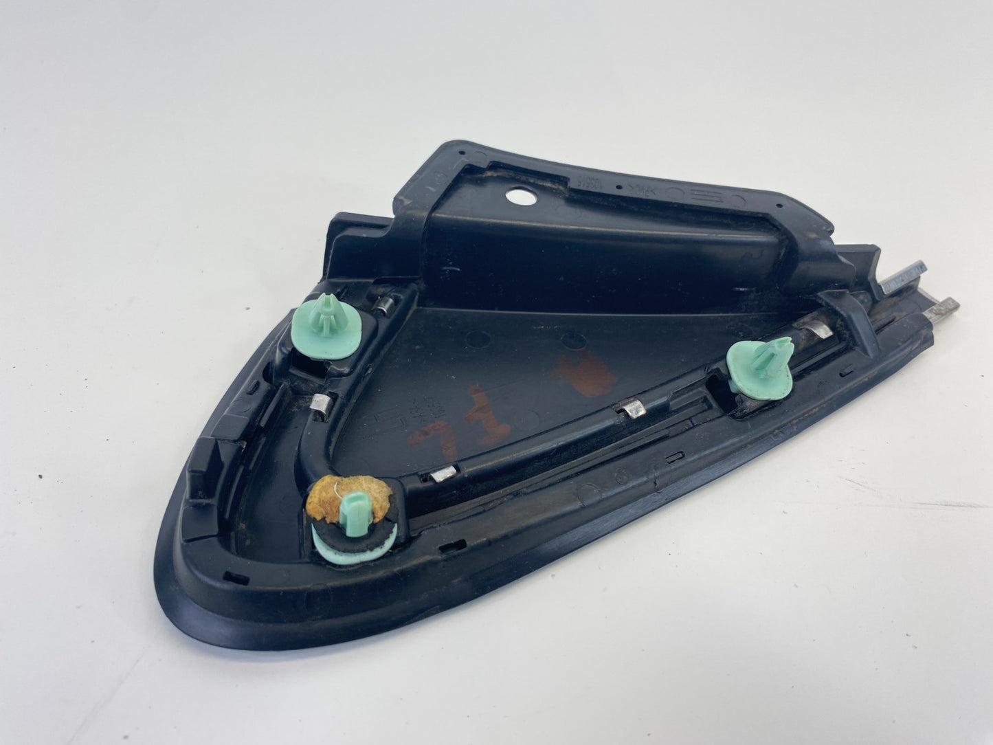 08-17 Buick Enclave Front Left Side Exterior Pillar Corner Cover Molding OEM