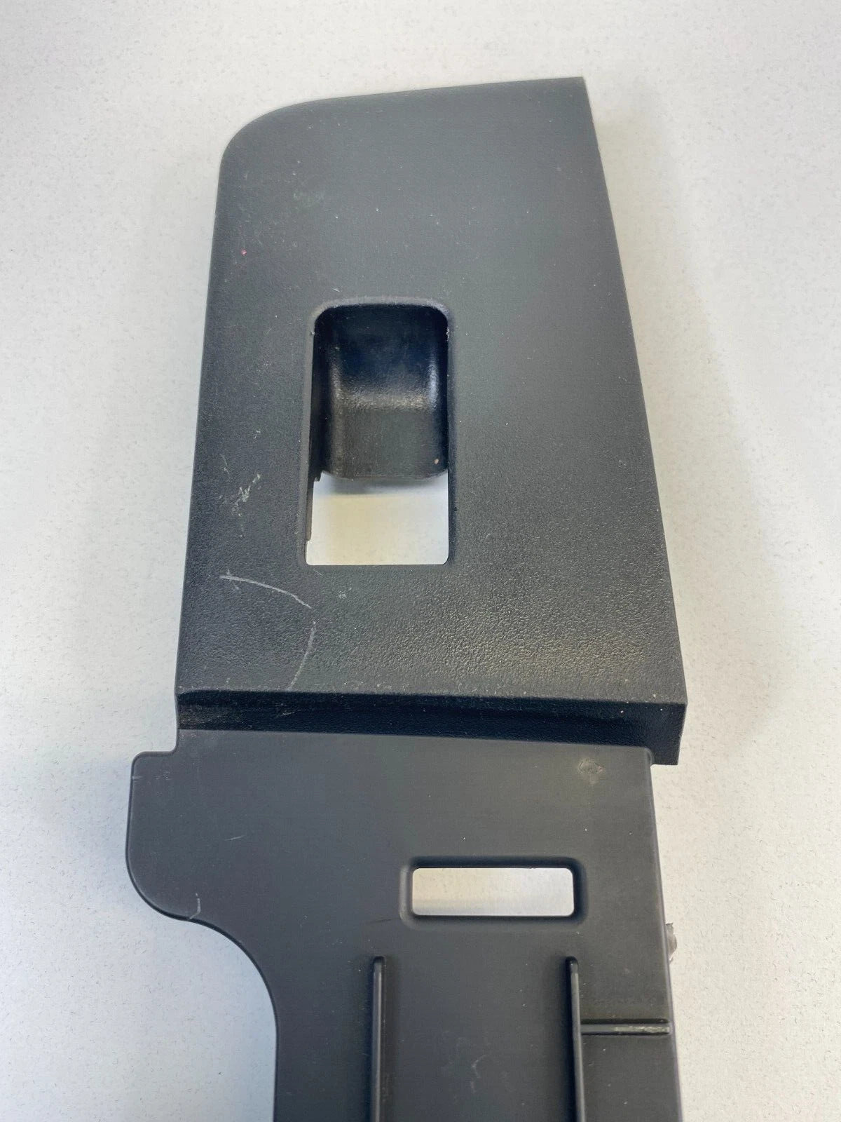 04-08 ACURA TL FRONT RIGHT DOOR WINDOW SWITCH COVER TRIM PANEL 83500-SEPA-A010