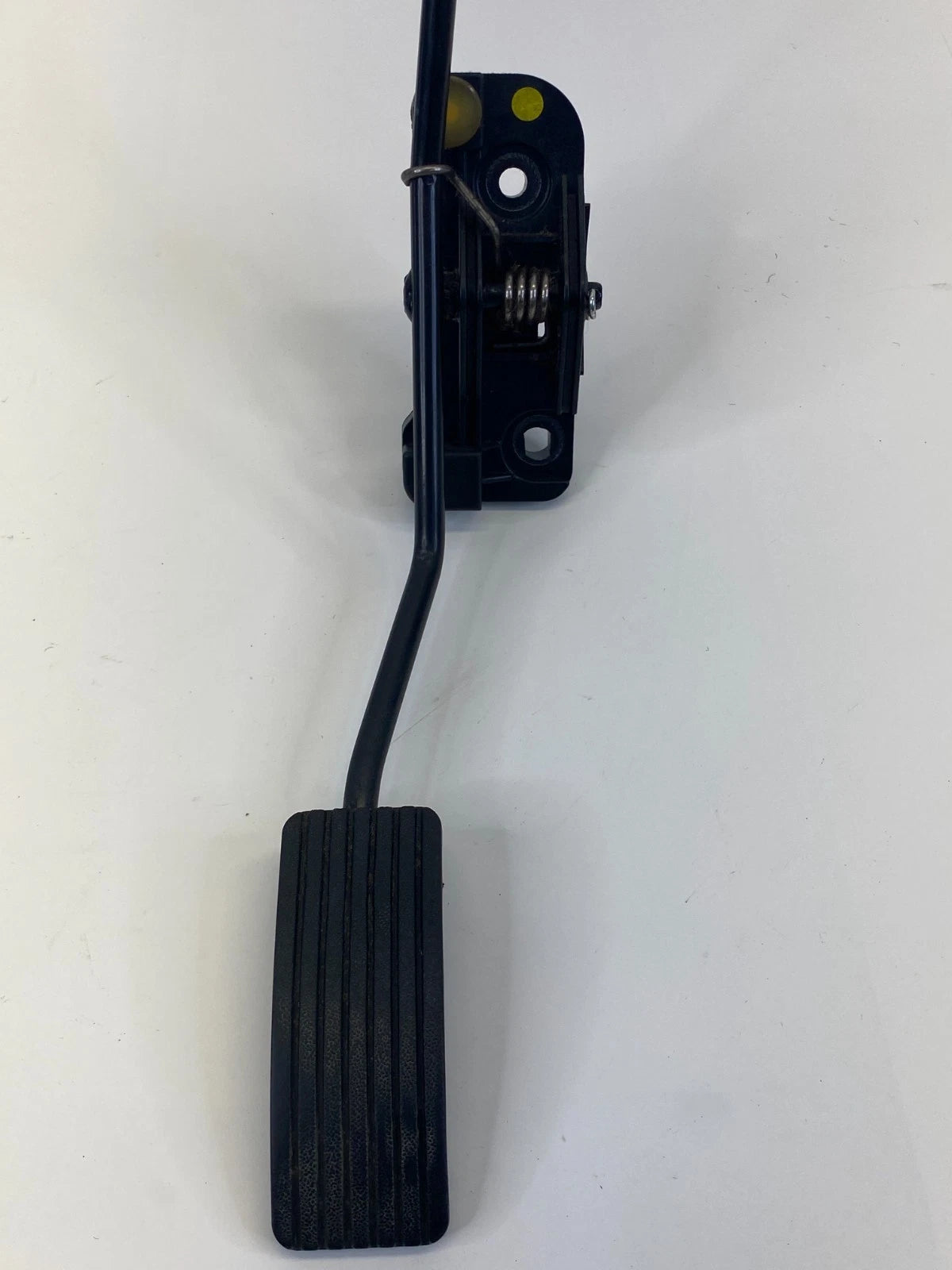2010 2011 KIA SOUL 2.0L L4 GAS ACCELERATOR PEDAL ASSEMBLY OEM