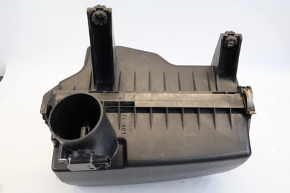 2010-2013 SUZUKI KIZASHI ENGINE AIR FILTER BOX INTAKE HOUSING 13700-57L00 OEM