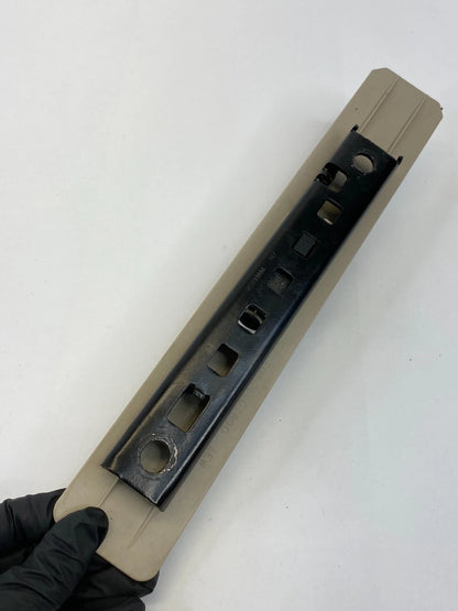 2003-2006 LINCOLN NAVIGATOR FRONT RIGHT SEAT BELT HEIGHT ADJUSTER 2L14-78602B90