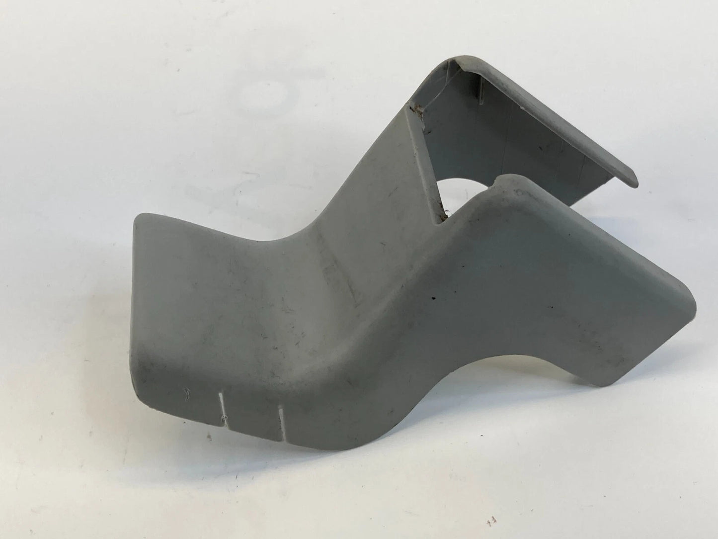 06-08 LEXUS RX400H REAR LEFT SEAT TRACK INNER COVER TRIM CAP 72158-48030 OEM