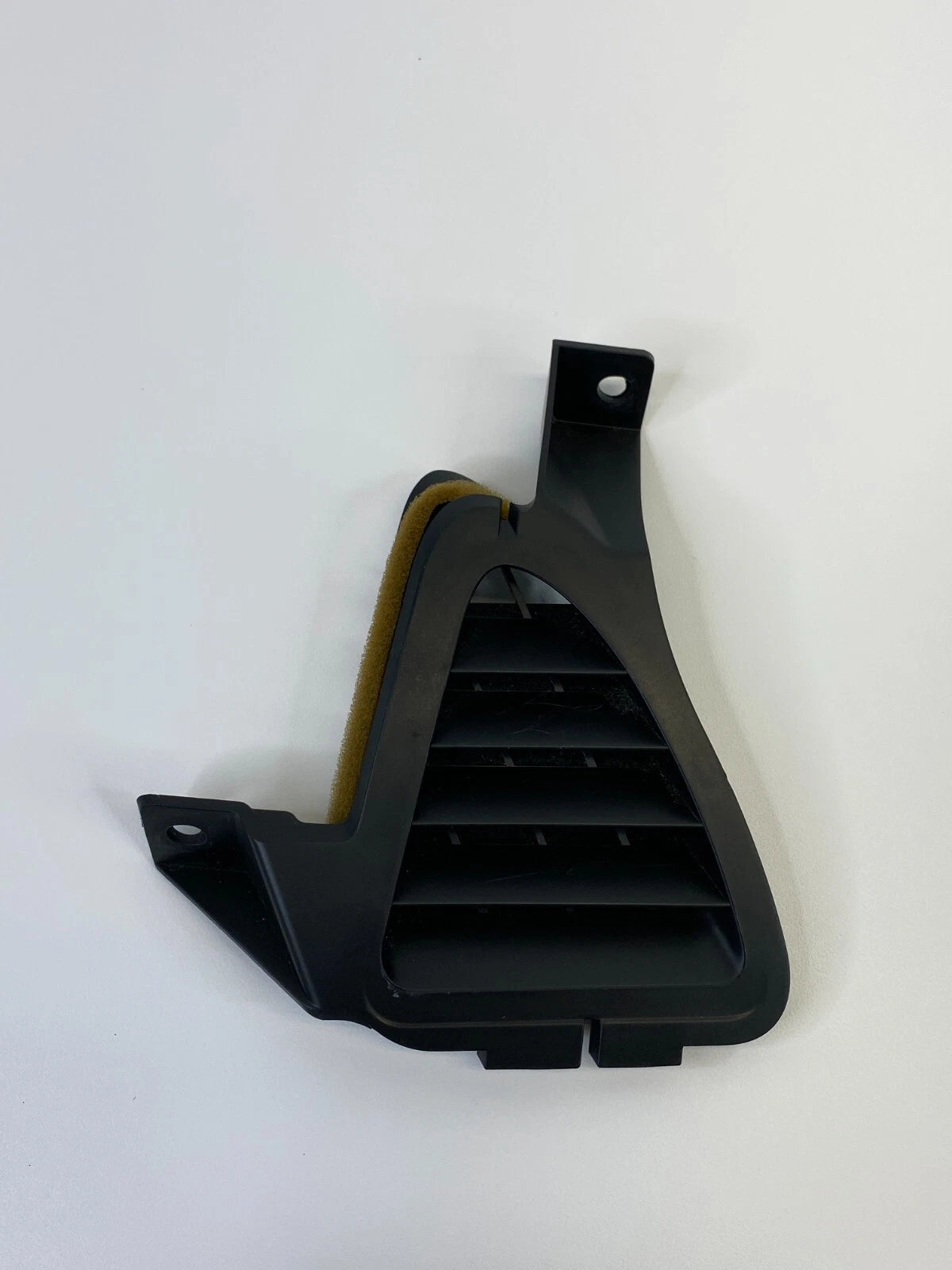 2008-2015 MITSUBISHI LANCER UPPER DASH RIGHT AC DEFROSTER AIR VENT 8030A091