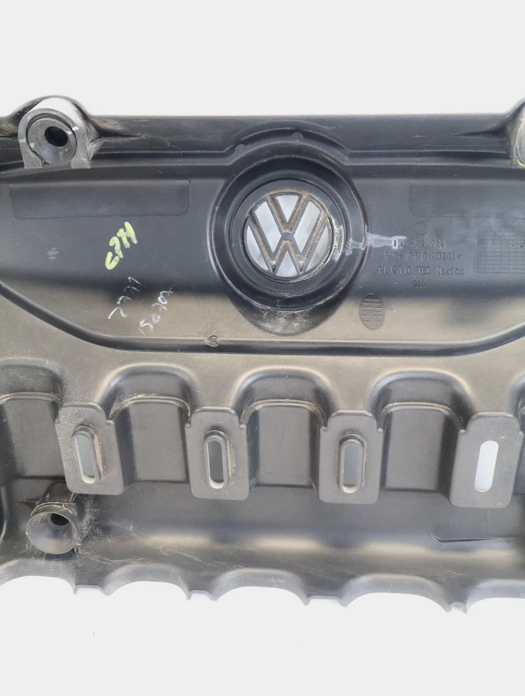 2006-2010 VW VOLKSWAGEN BEETLE 2.5L UPPER ENGINE MOTOR COVER TRIM OEM 07K103925