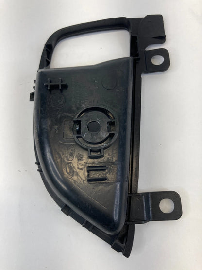 11-16 HYUNDAI ELANTRA FRONT RIGHT INTERIOR DOOR HANDLE BEZEL COVER 82621-MD000