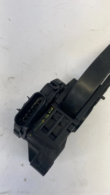 2010-2017 CHEVROLET EQUINOX GMC TERRAIN ACCELERATOR GAS PEDAL POSITION SENSOR