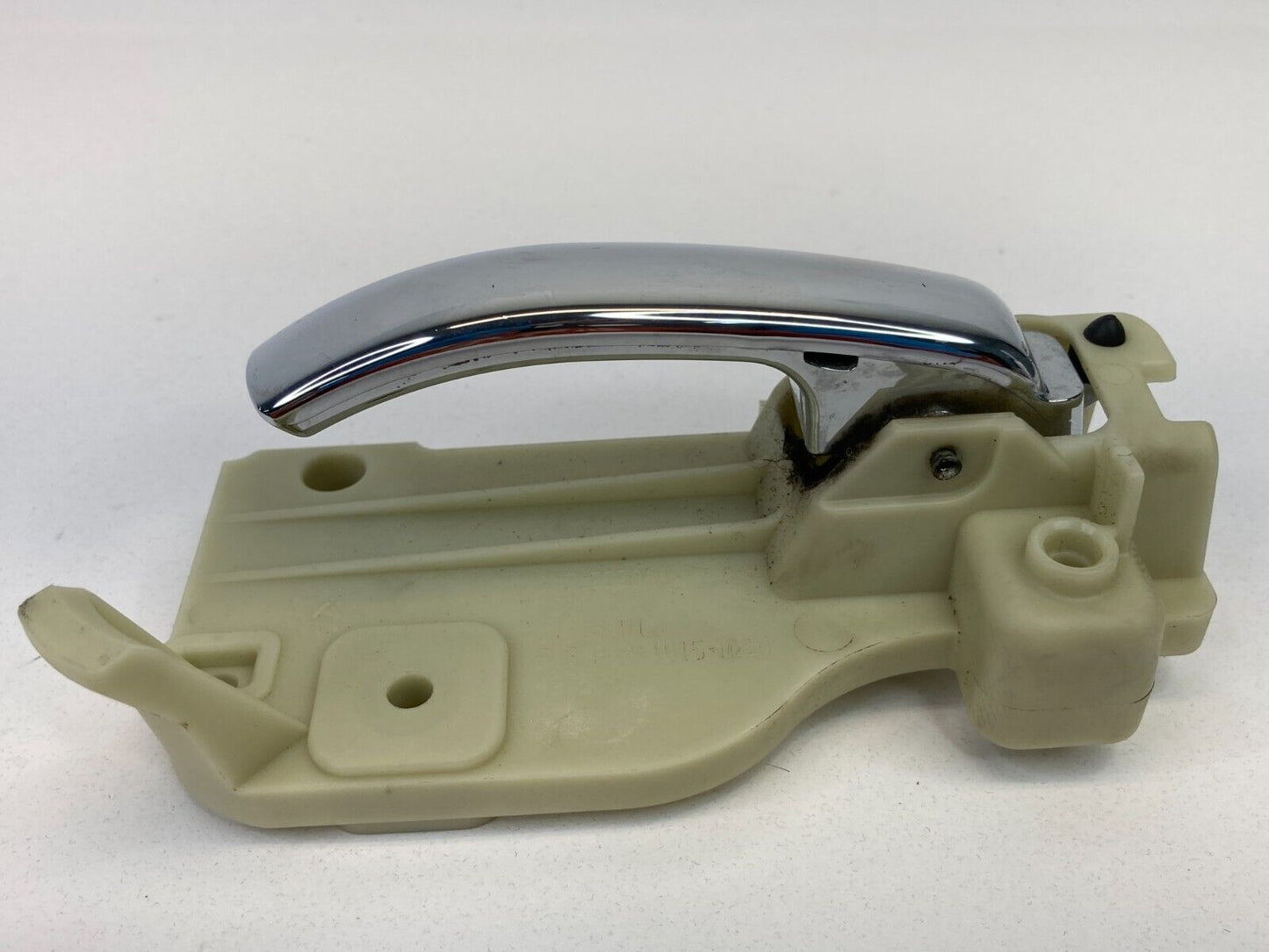 2010-2012 Dodge Caliber Rear Right Passenger Side Inner Door Handle 1NS12SZ0AA