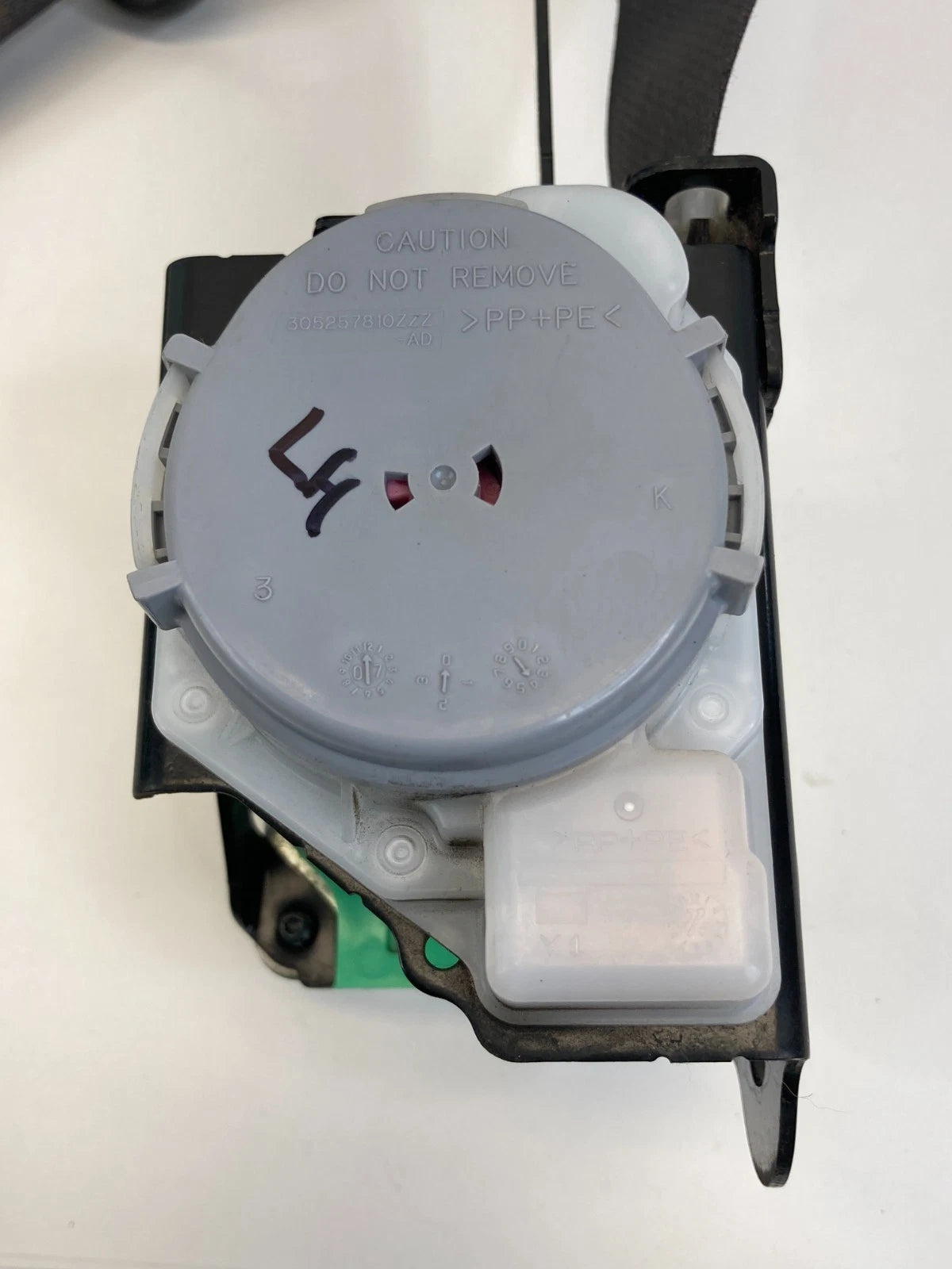 2008 2009 2010 SCION XD DRIVER FRONT LEFT SIDE SEAT BELT RETRACTOR OEM