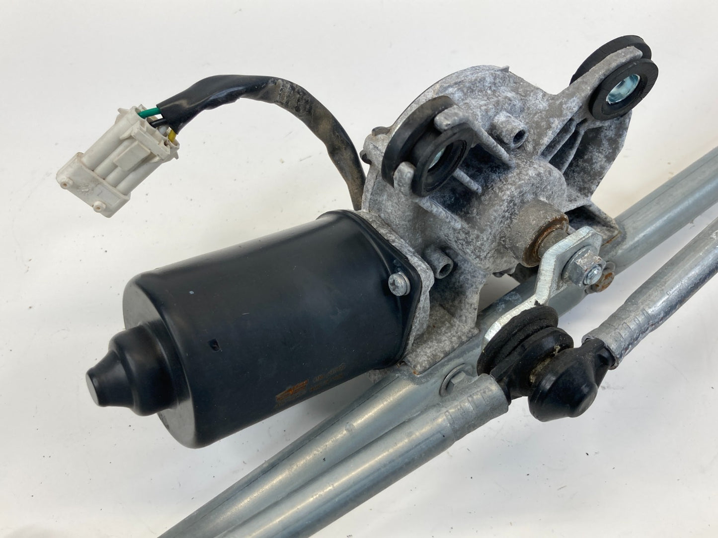 05 06 07 08 09 10 11 Saab 9-3 Front Windshield Washer Wiper Motor w/ Linkage OEM