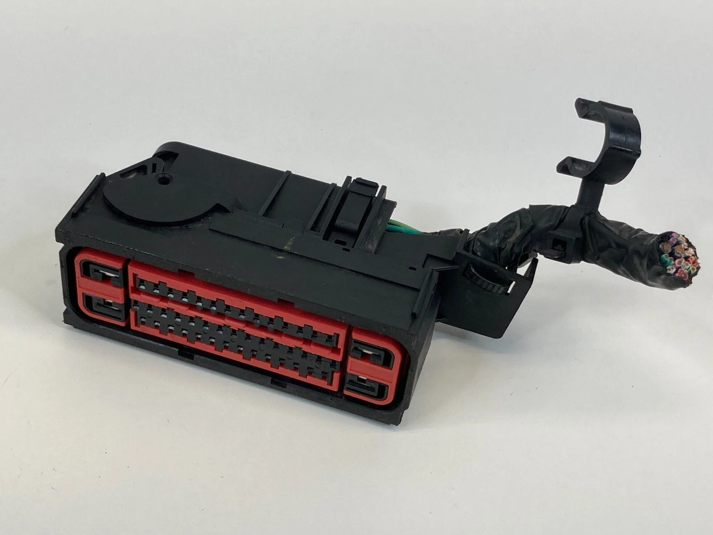 2010-2017 Jeep Patriot 2.4L AT ABS Pump Anti Lock Brake Plug Connector Relay OEM