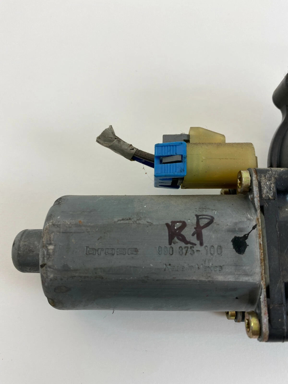 2001-2005 PONTIAC AZTEK REAR RIGHT BACK SIDE DOOR WINDOW MOTOR 990875100 OEM