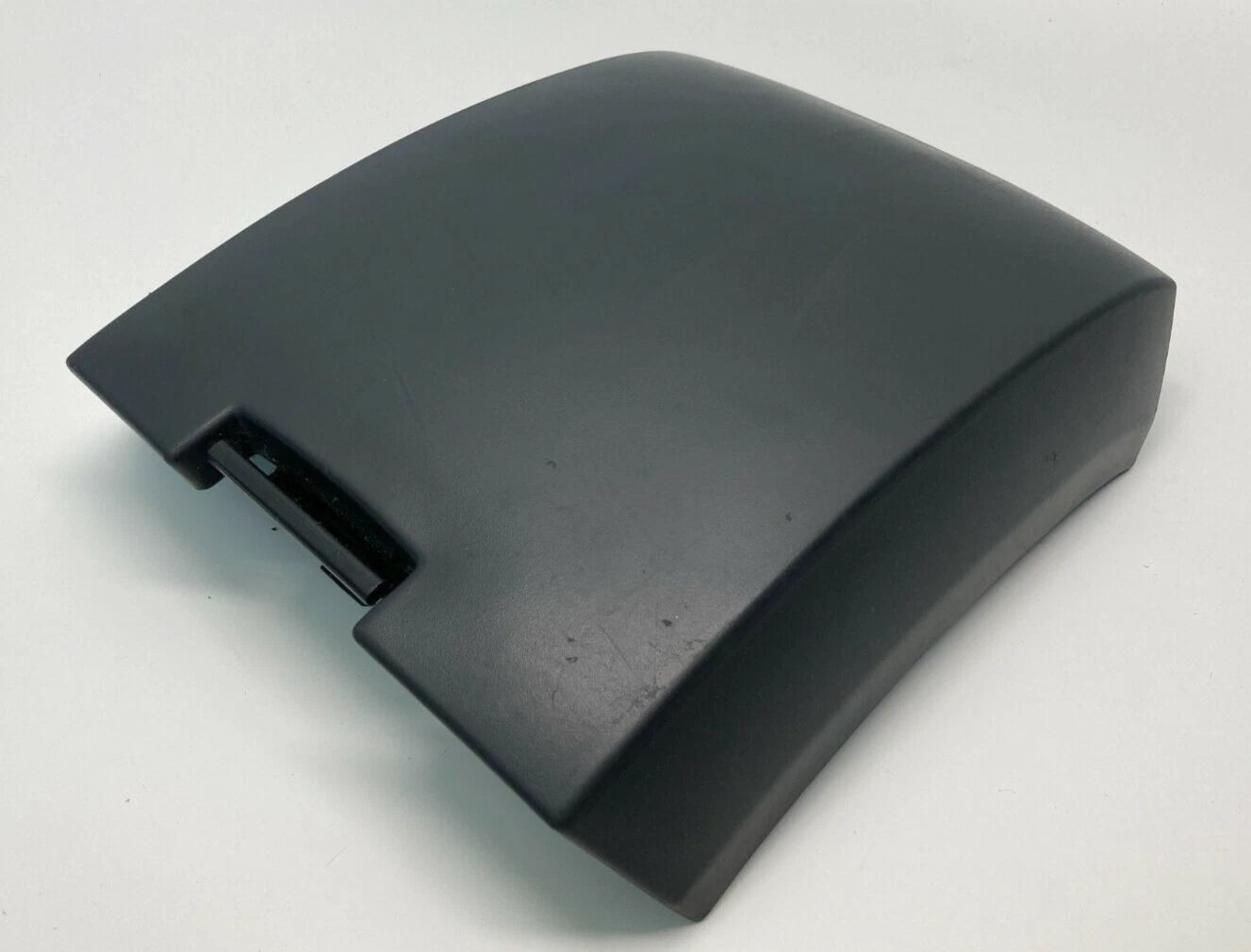 2004-2006 CHRYSLER PACIFICA REAR CENTER CONSOLE ARMREST ARM REST LID COVER OEM