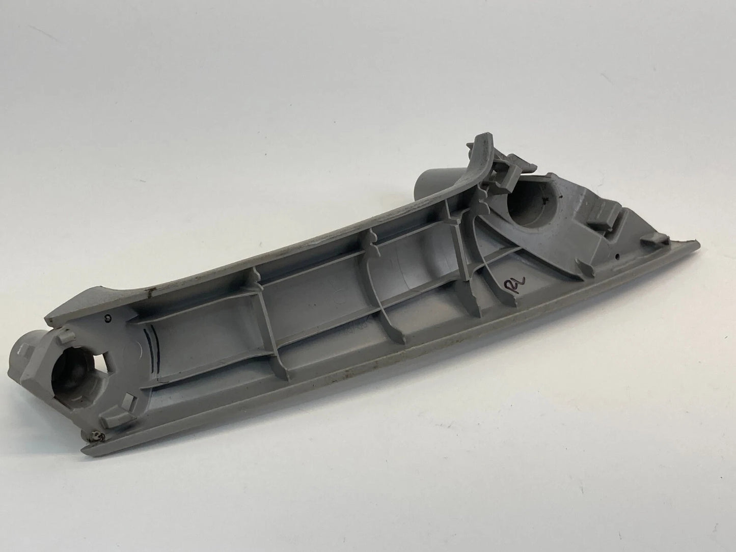2007-2011 TOYOTA CAMRY REAR LEFT SIDE INTERIOR INNER DOOR PULL HANDLE OEM
