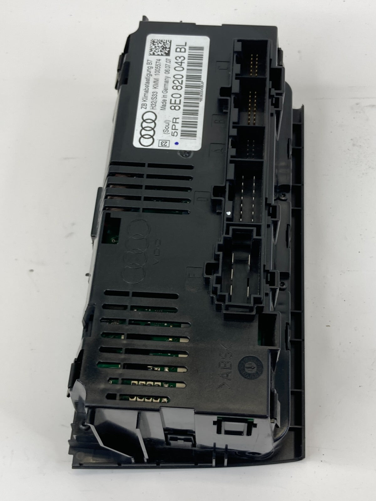 05-09 Audi A4 Dash A/C Heater Temperature Switch Climate Control 8E0-820-043-BL