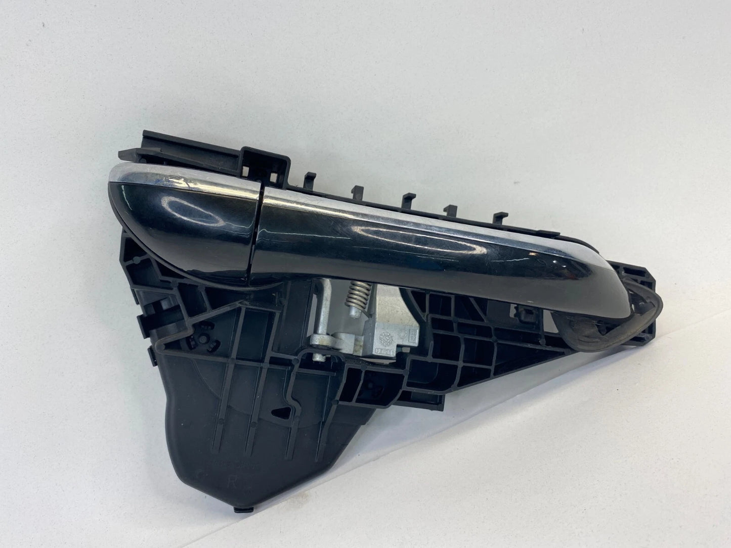 06-12 MERCEDES-BENZ R350 ML350 FRONT RIGHT EXTERIOR DOOR HANDLE A2517601834 OEM