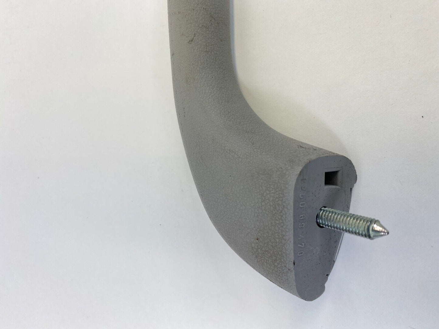 2004-2006 Mazda MPV Rear Right Grab Grap Grib Handle Assist Strap B25D-69-470