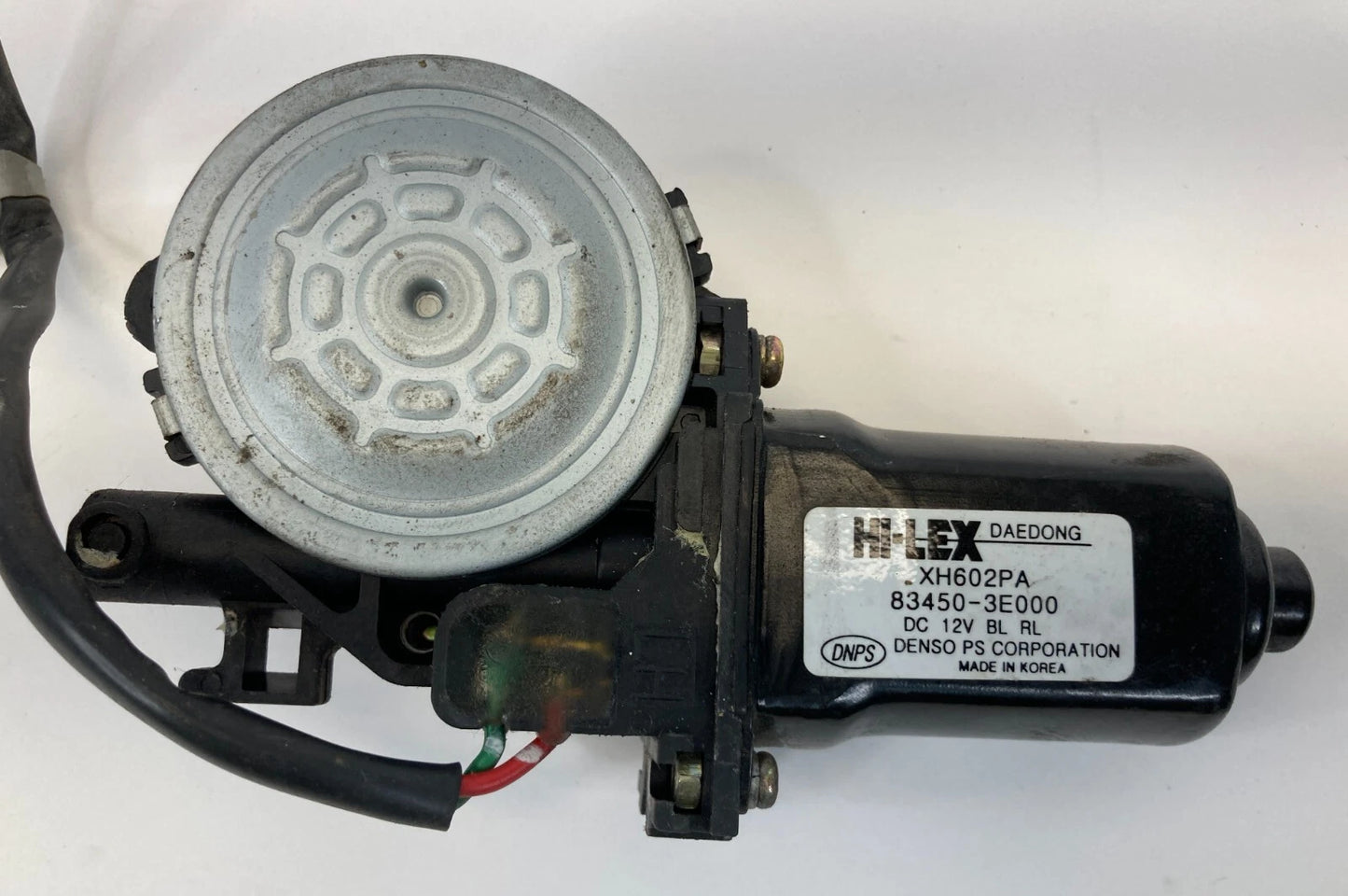 2003-2009 KIA SORENTO REAR LEFT BACK SIDE DOOR WINDOW MOTOR 83450-3E000 OEM