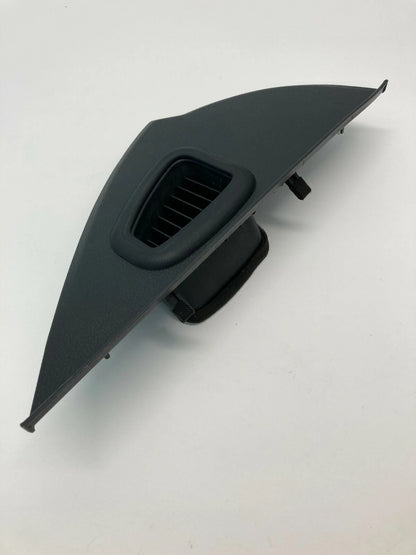 07-12 HYUNDAI VERACRUZ DASH RIGHT SIDE AC AIR VENT END CAP COVER TRIM 3J84768000
