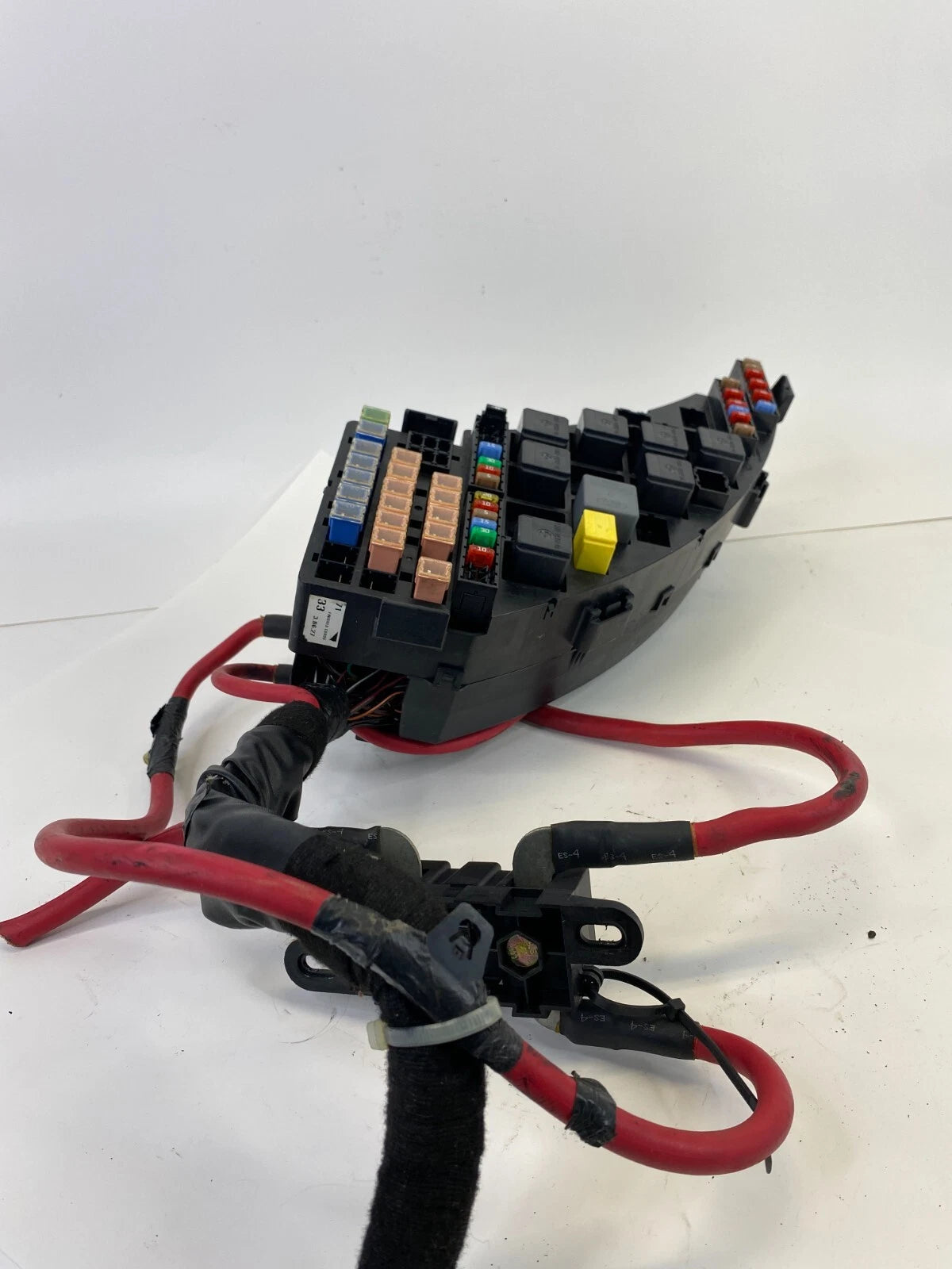 03-08 JAGUAR S-TYPE 3.0L RWD RR TRUNK FUSE RELAY BOX MODULE W BATTERY CABLE OEM