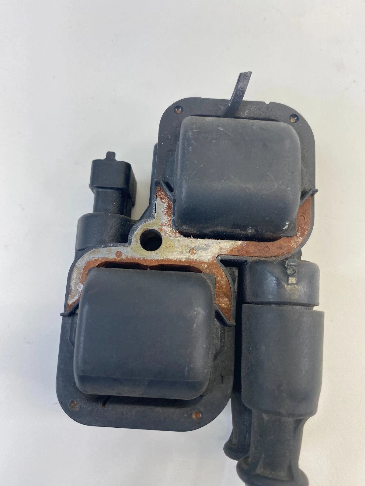 1998-2005 MERCEDES-BENZ E320 3.2L A/T ENGINE IGNITION COIL 0221503035 OEM