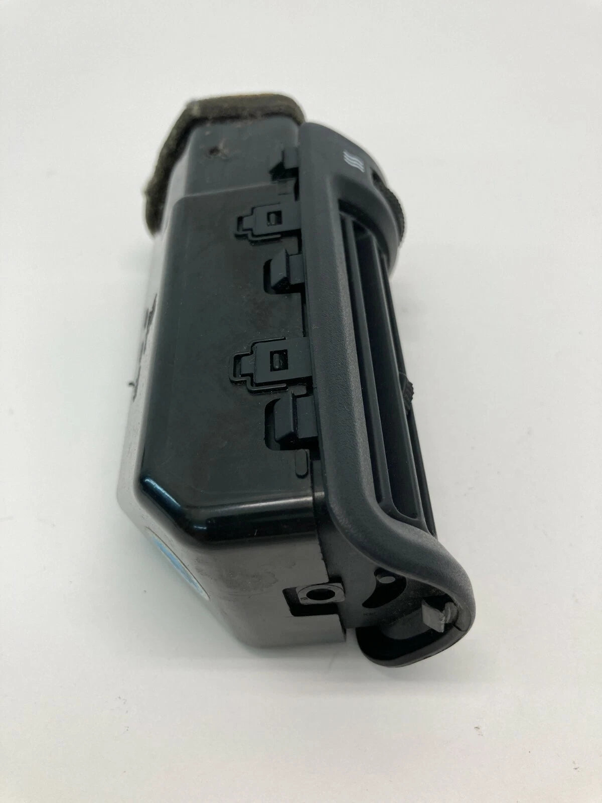 07-12 HYUNDAI VERACRUZ 07-09 SANTA FE REAR PILLAR LEFT AC AIR VENT U04467-3800