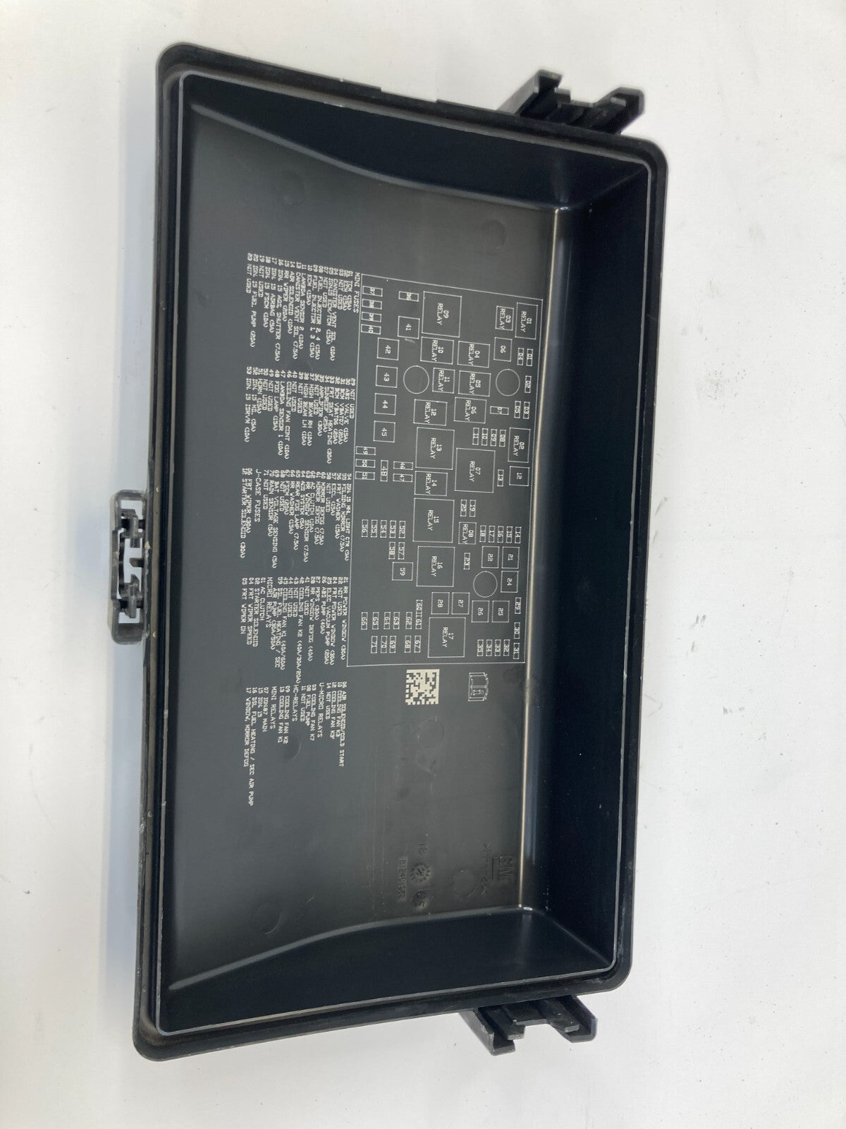 2011-2014 Chevrolet Cruze 1.4L Engine Fuse Box Relay Cover Cap 812461952 OEM