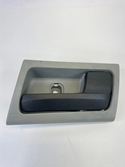 03-05 FORD CROWN VICTORIA FRONT RIGHT INTERIOR INNER DOOR HANDLE 3W73-54224A52