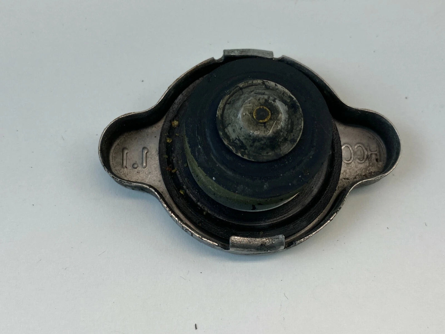 2007 2008 2009 2010 HYUNDAI ELANTRA 2.0L ENGINE RADIATOR PRESSURE CAP LID OEM
