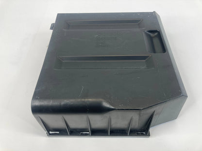 04-11 VOLVO S40 05-11 V50 AIR INTAKE CLEANER BOX LOWER COVER LID 30650076 OEM