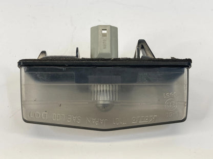 2005 2006 2007 SCION TC REAR LEFT OR RIGHT TRUNK LICENSE PLATE LIGHT LAMP OEM
