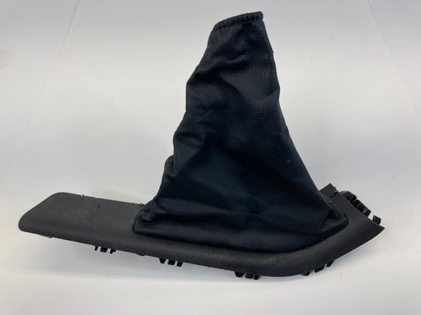 12 13 14 FORD FOCUS CENTER CONSOLE PARKING BRAKE HANDLE BOOT BM51-A061B84CF OEM