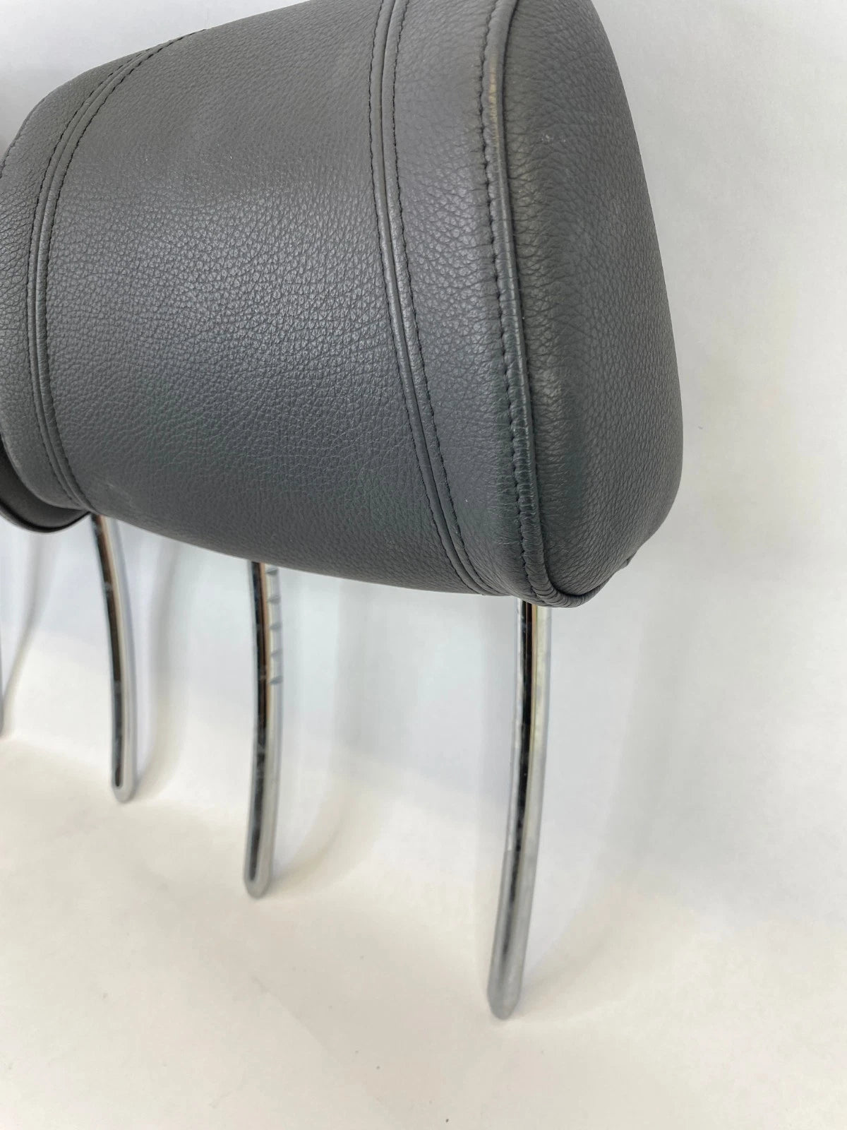 2008 BMW 335XI 07-09 335I COUPE FRONT LEFT & RIGHT SEAT HEADREST SET LEATHER OEM