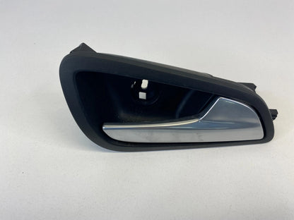 12-18 FORD FOCUS REAR RIGHT SIDE DOOR INTERIOR DOOR HANDLE ASSY AM51A22600BDW
