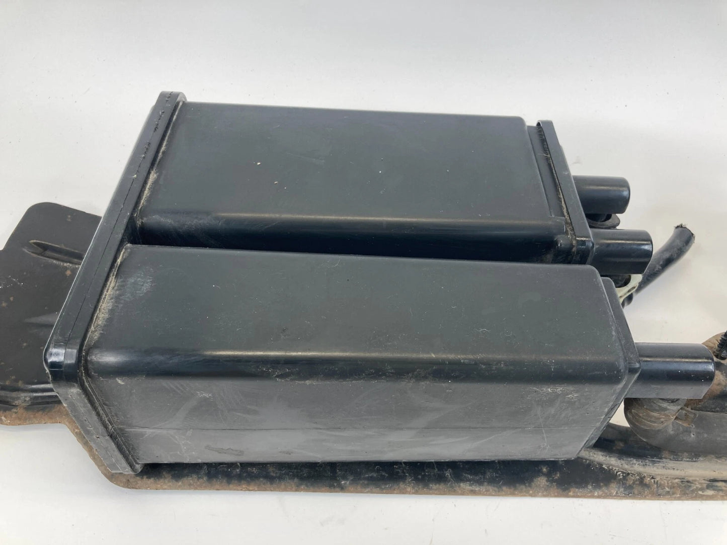 2007 2008 2009 2010 LINCOLN MKX SOLENOID FUEL VALVE VAPOR CANISTER OEM