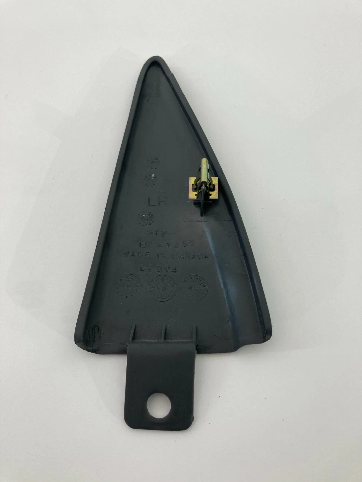 2000-2005 CHEVROLET IMPALA REAR LEFT SIDE DOOR INNER CORNER COVER TRIM 10447252