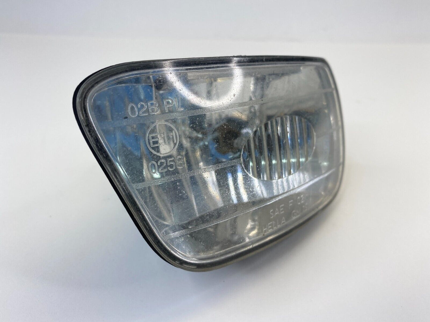 2002-2009 Chevrolet Trailblazer Front Left Driver Side Fog Light Lamp Assembly