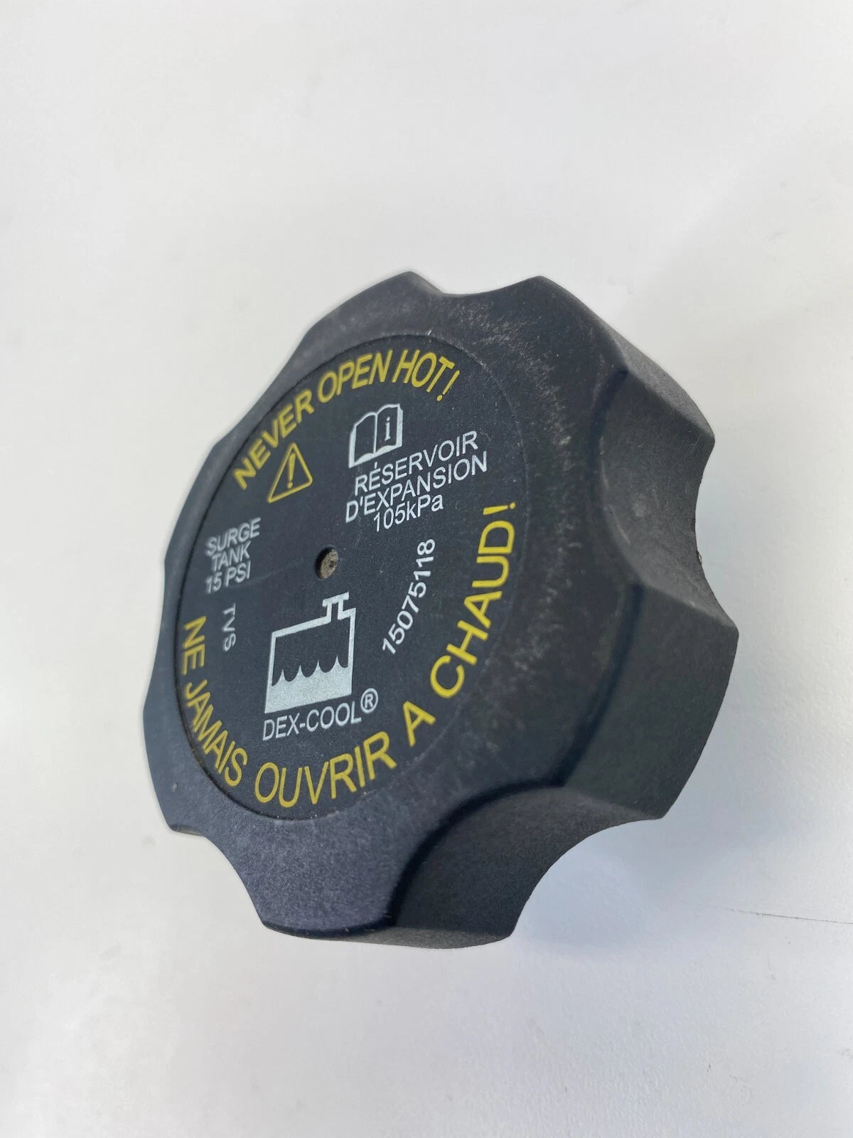 2012-2015 CHEVROLET CAPTIVA SPORT RADIATOR COOLANT RESERVOIR COVER FLUID CAP OEM