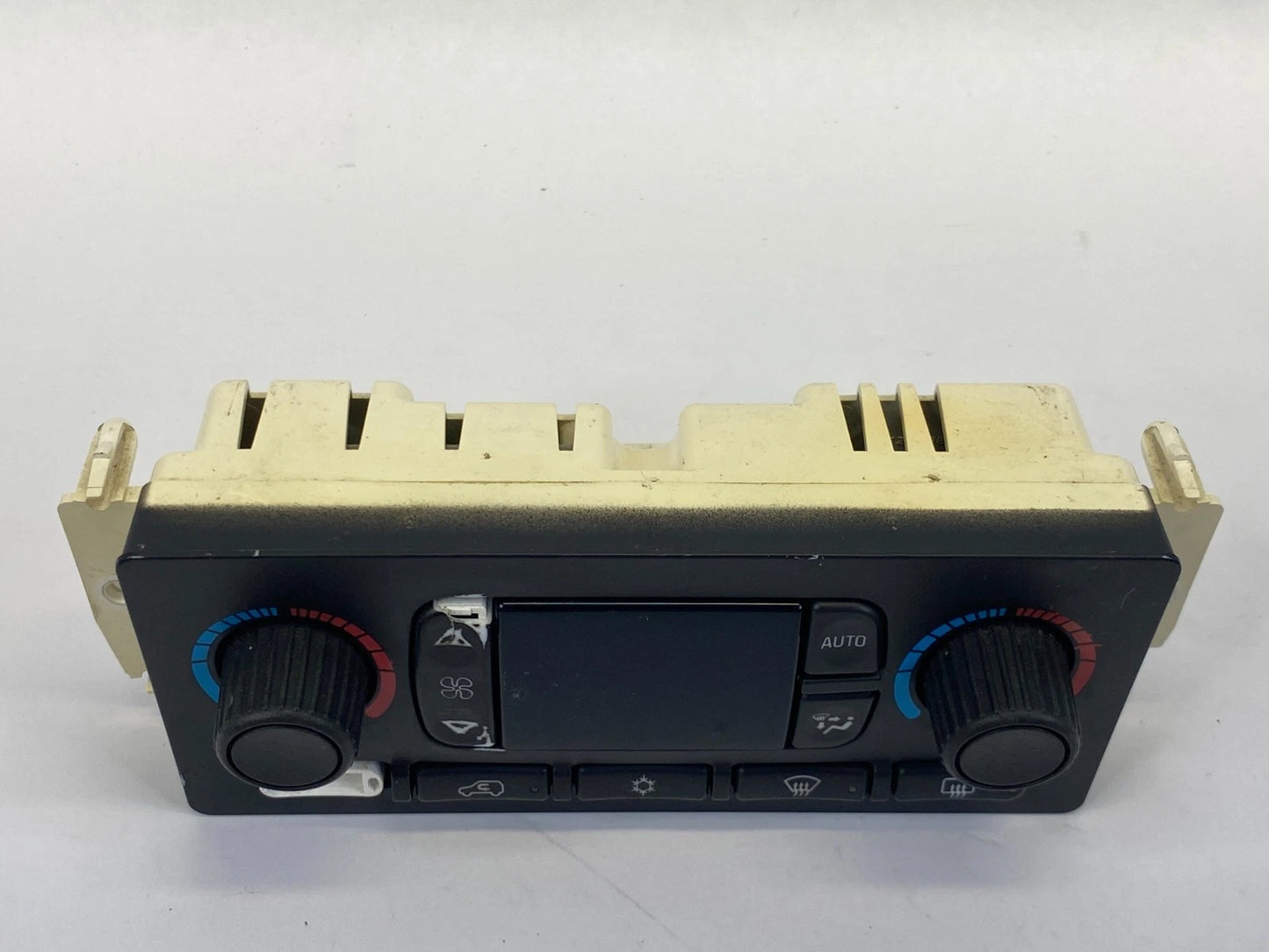 2002-2009 GMC ENVOY HVAC HEATER TEMPERATURE SWITCH CLIMATE CONTROL 15845093 OEM