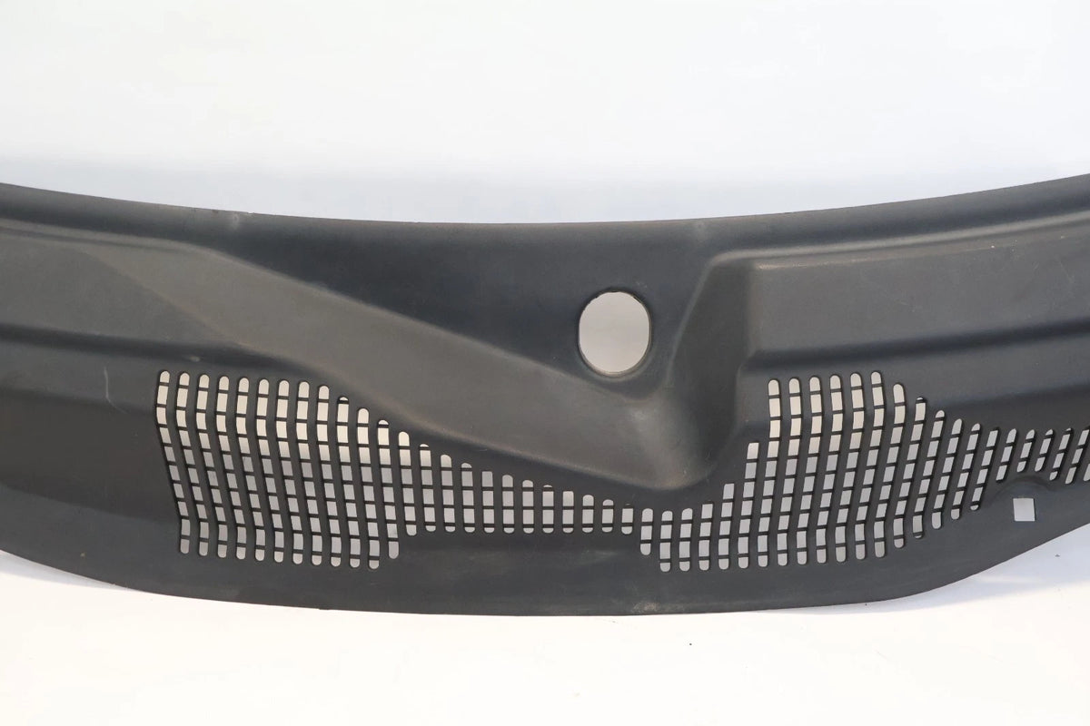 2007-2017 JEEP COMPASS FRONT WINDSHIELD WIPER COWL TOP PANEL 05303964AF OEM
