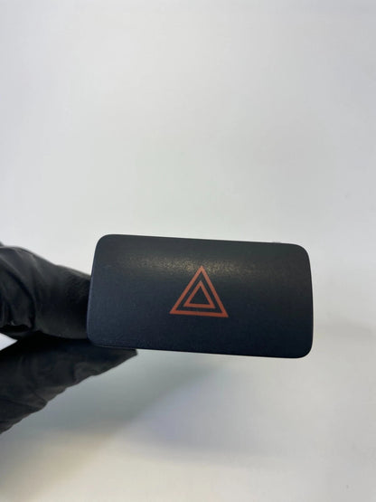 2003-2008 TOYOTA COROLLA HAZARD SWITCH WARNING LIGHT BUTTON CONTROL 153736