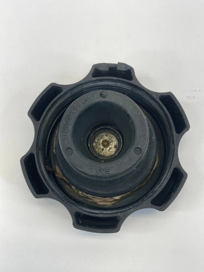 2011-2019 CHEVROLET CRUZE 1.8L RADIATOR COOLANT SURGE RESERVOIR TANK CAP LID OEM