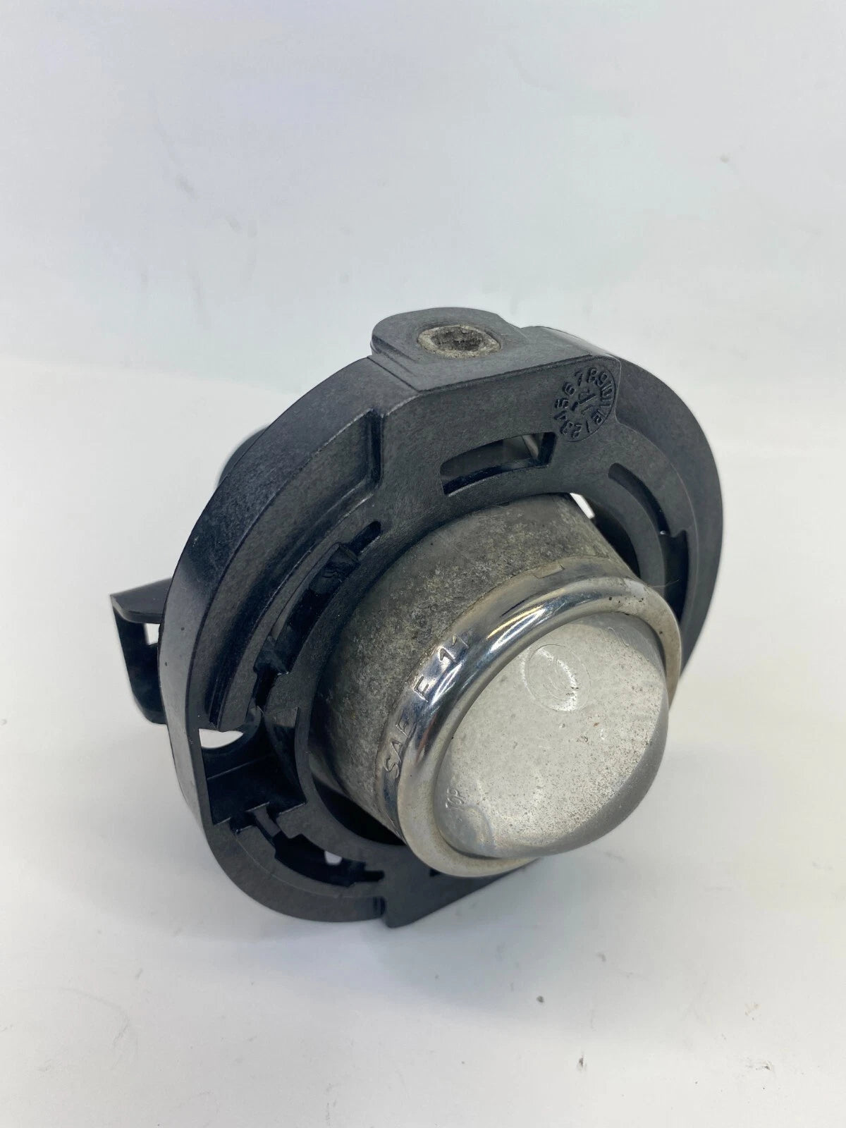 13-15 DODGE DART 2014-2020 DURANGO FRONT RIGHT PASSENGER SIDE FOG LIGHT LAMP OEM