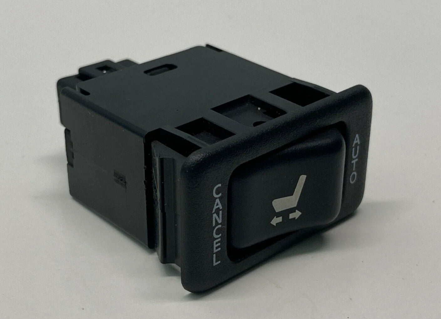 2002 2003 NISSAN MAXIMA POWER SEAT MEMORY CONTROL SWITCH BUTTON ASSEMBLY OEM