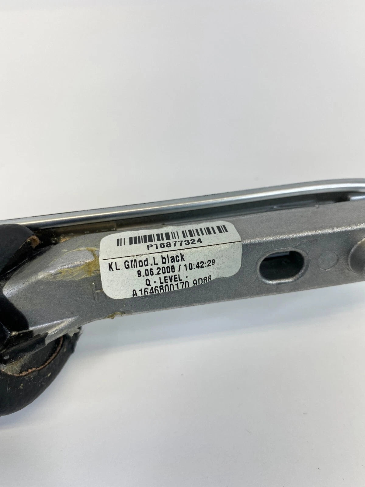 2006-2011 MERCEDES-BENZ ML350 CENTER CONSOLE LEFT SIDE GRAB HANDLE 16877324 OEM